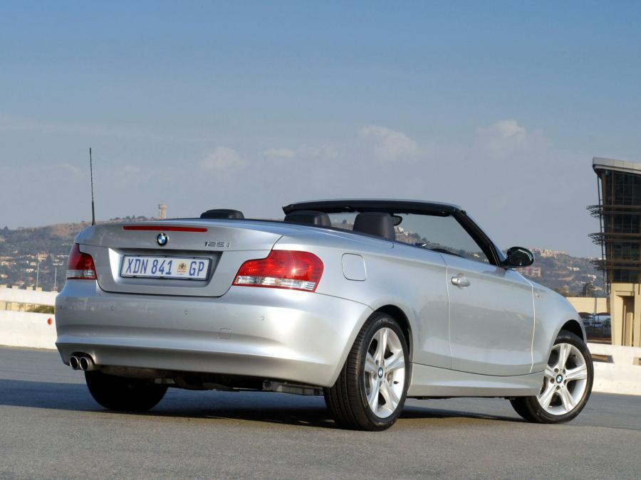  BMW 125i Convertible 2008 года  (ZA) (фото 10 из 17)